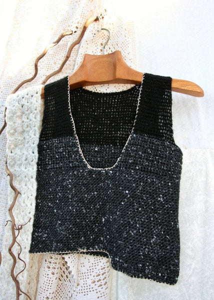 Crocheted vest - RULE - MajulaHandmade