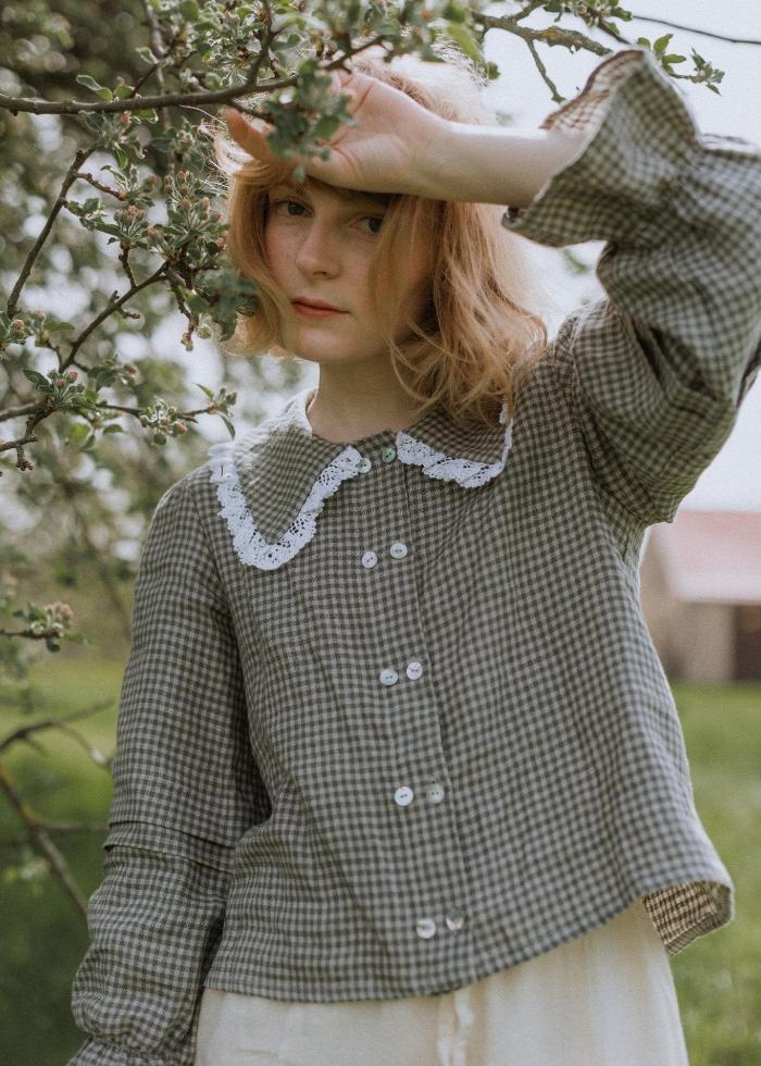 French - style linen blouse