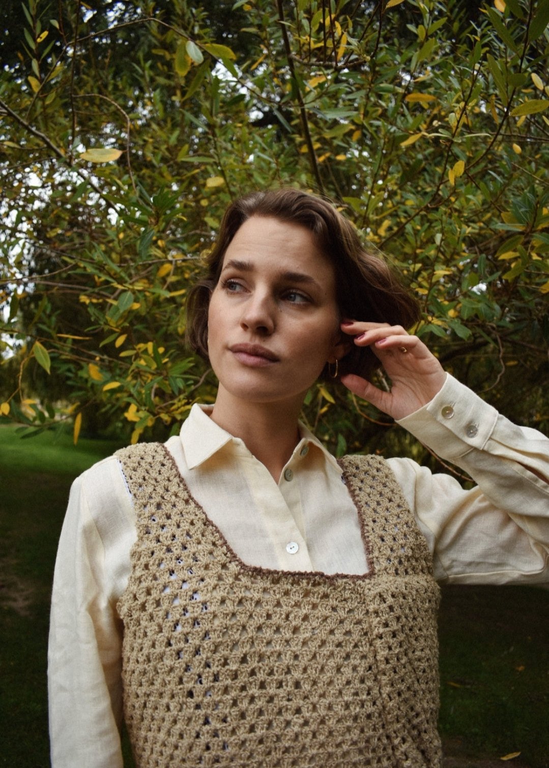 Handcrafted crocheted blouse - BEIGE FOLD