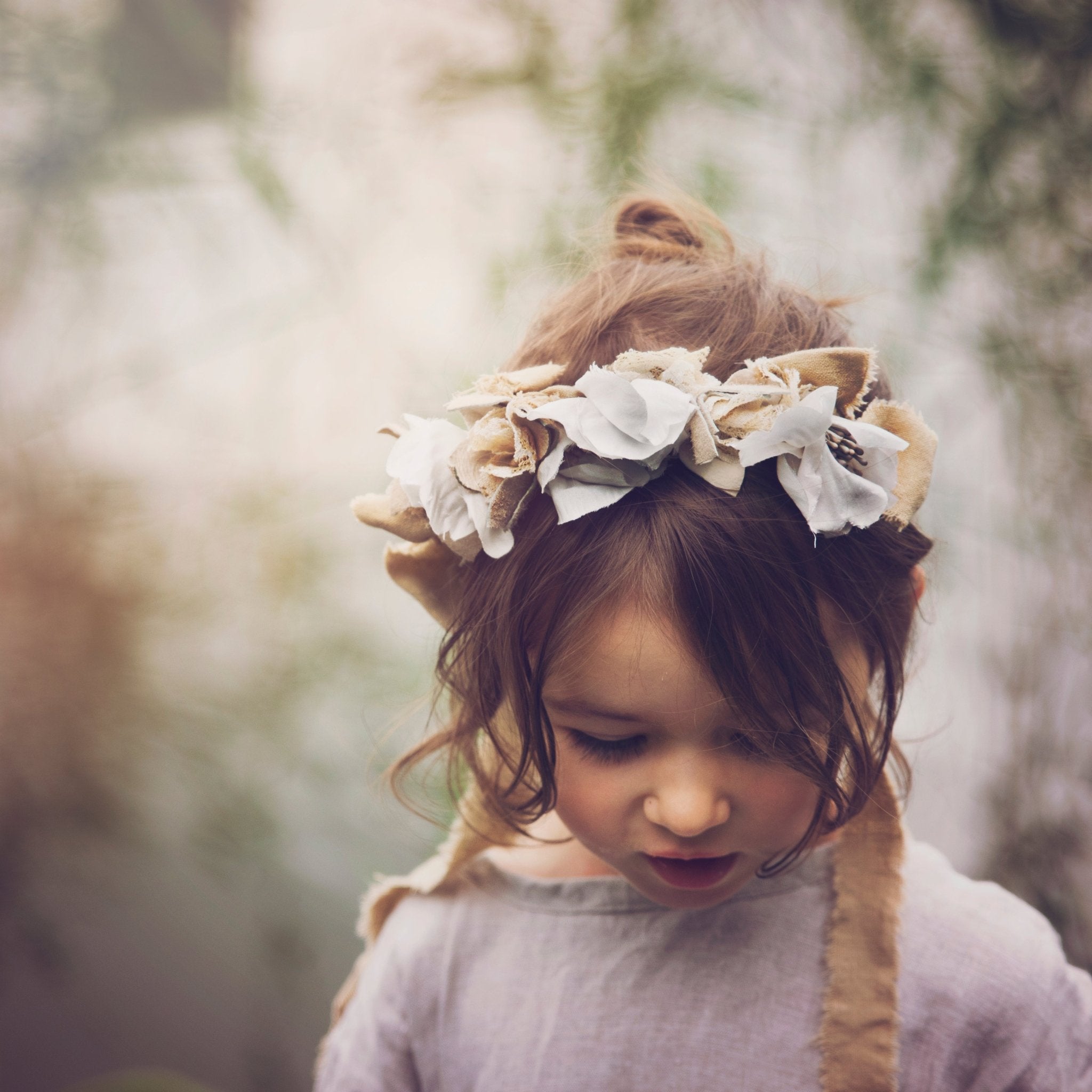 Delicate silk flower headband - LIGHT FIELDS