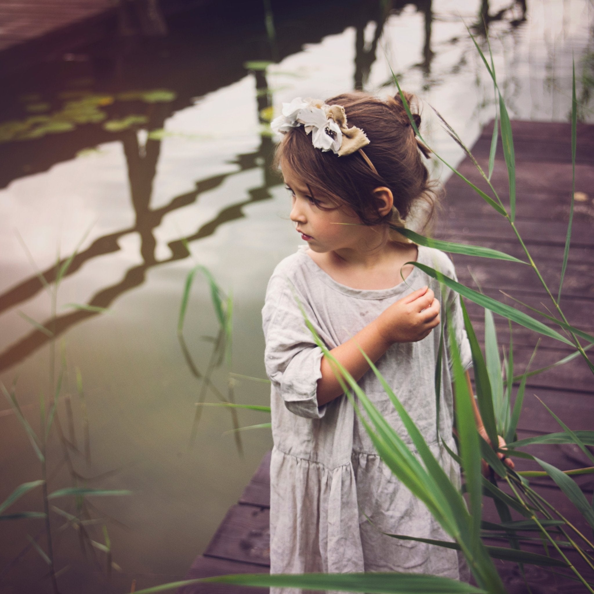 Delicate silk flower headband - LIGHT FIELDS