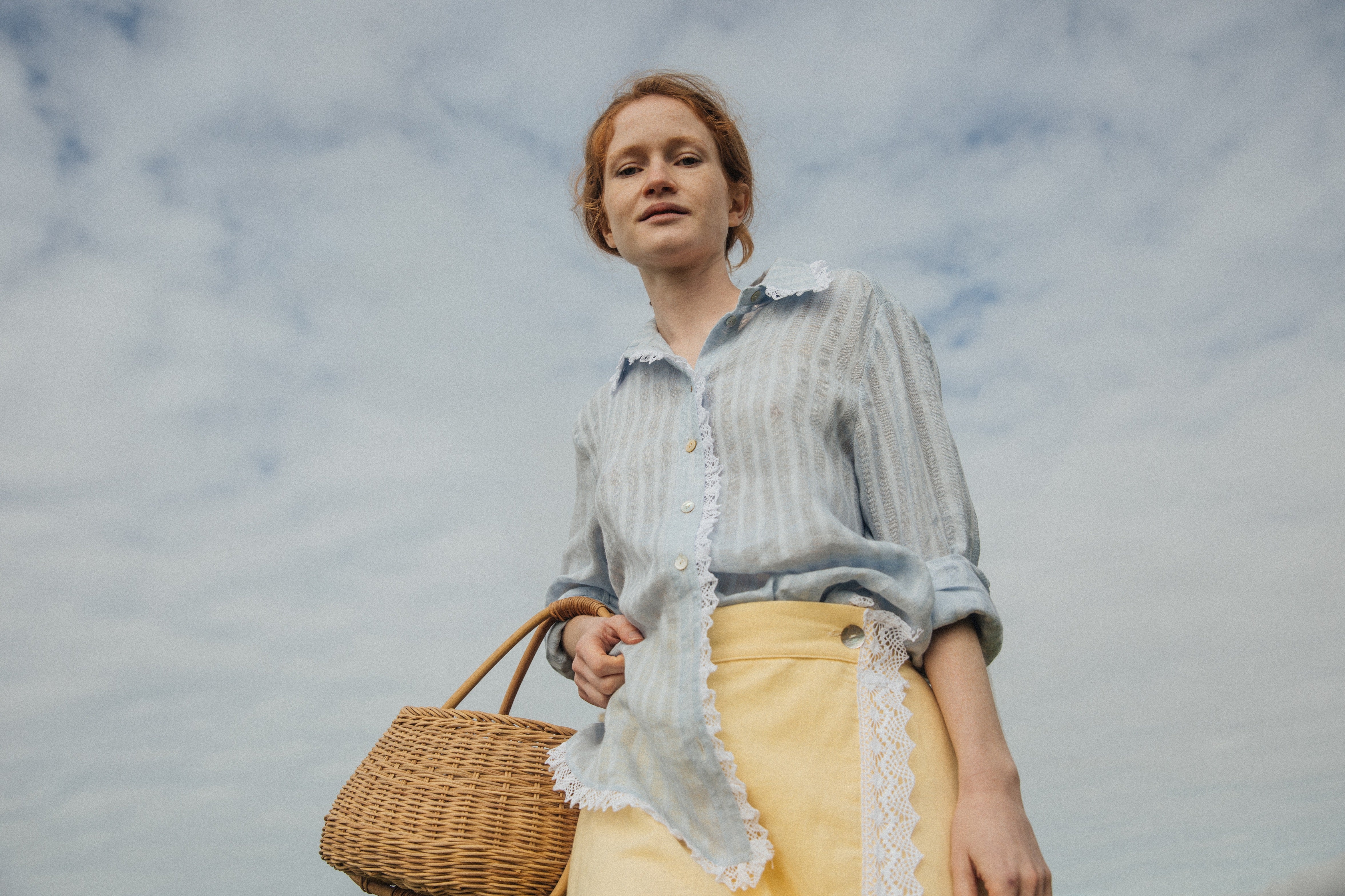 Lightweight striped linen shirt - SKY