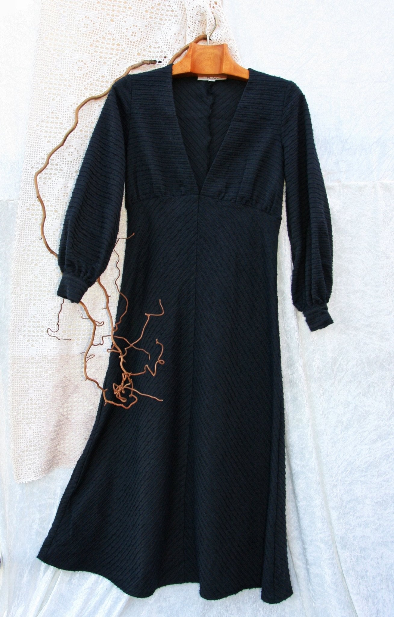 Plunge neck wool dress -MEDEJA